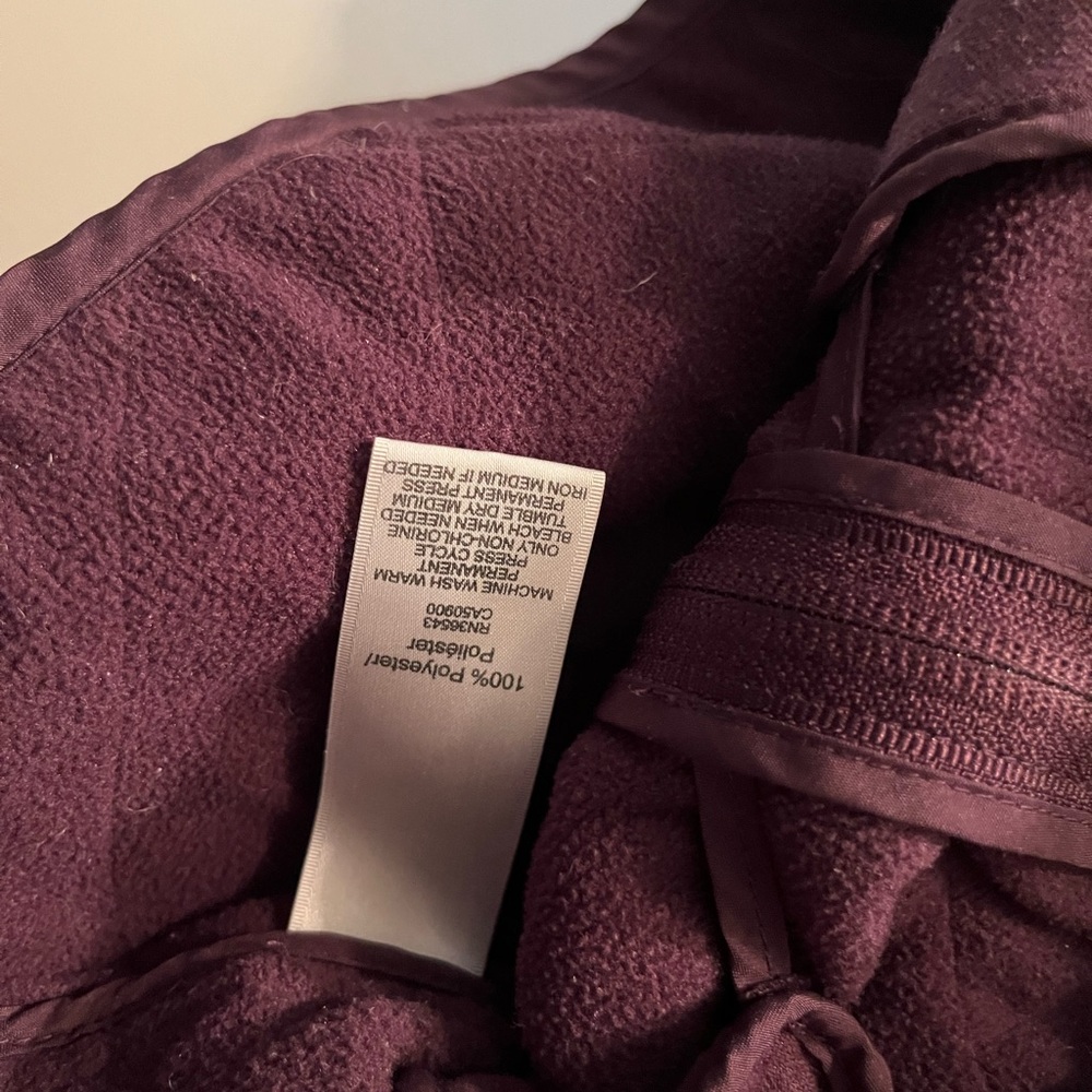 Van Heusen Women's Deep Purple Quilted Vest - Picture 4 of 5